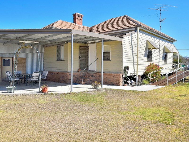 88 Albion Street, Warwick QLD 4370