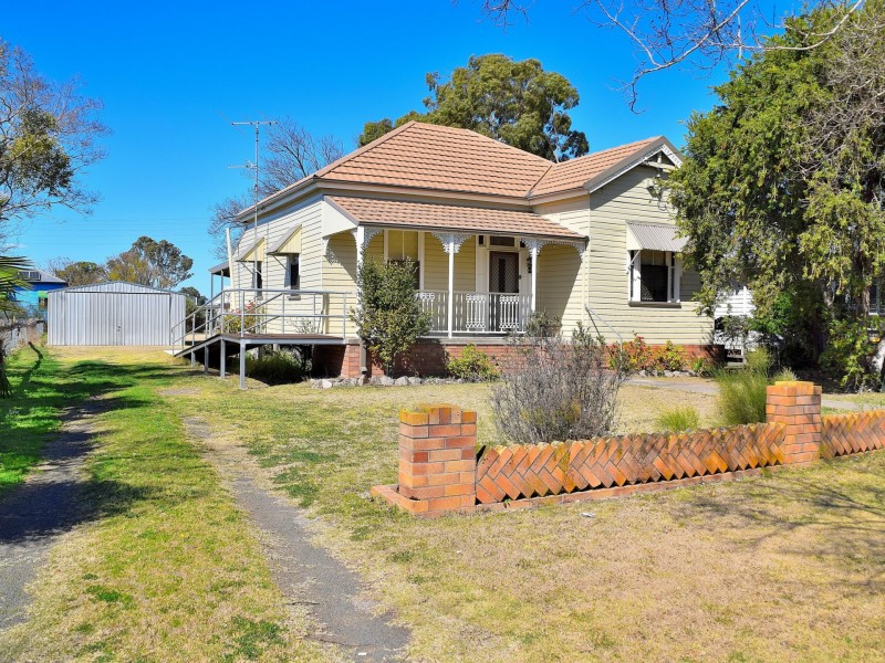 88 Albion Street, Warwick QLD 4370