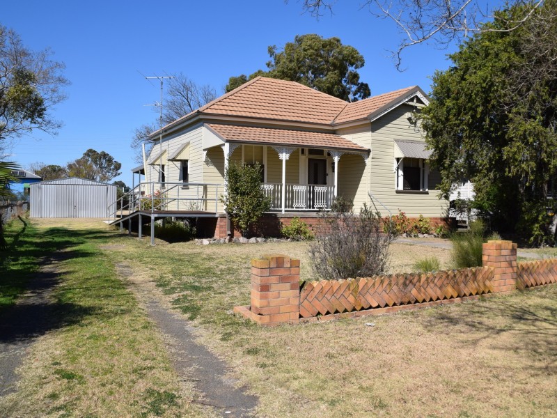 88 Albion Street, Warwick QLD 4370