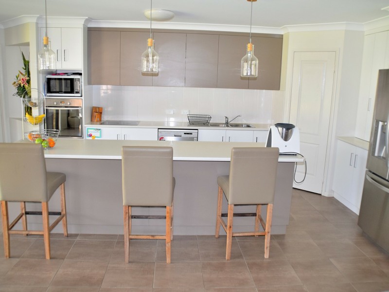 4 Norman Street, Allora QLD 4362