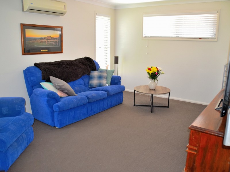 4 Norman Street, Allora QLD 4362