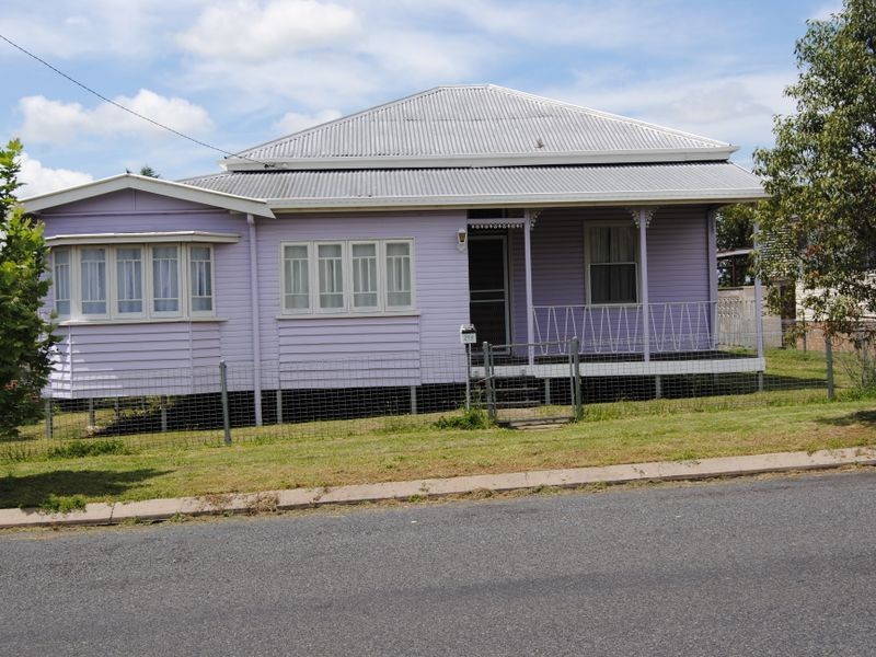 278 East Street, Warwick QLD 4370