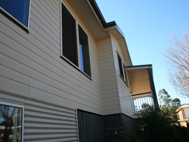 15 Rodeo Drive, Warwick QLD 4370