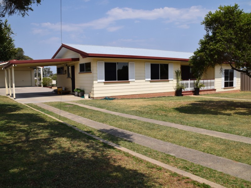 12 Rowland Street, Warwick QLD 4370