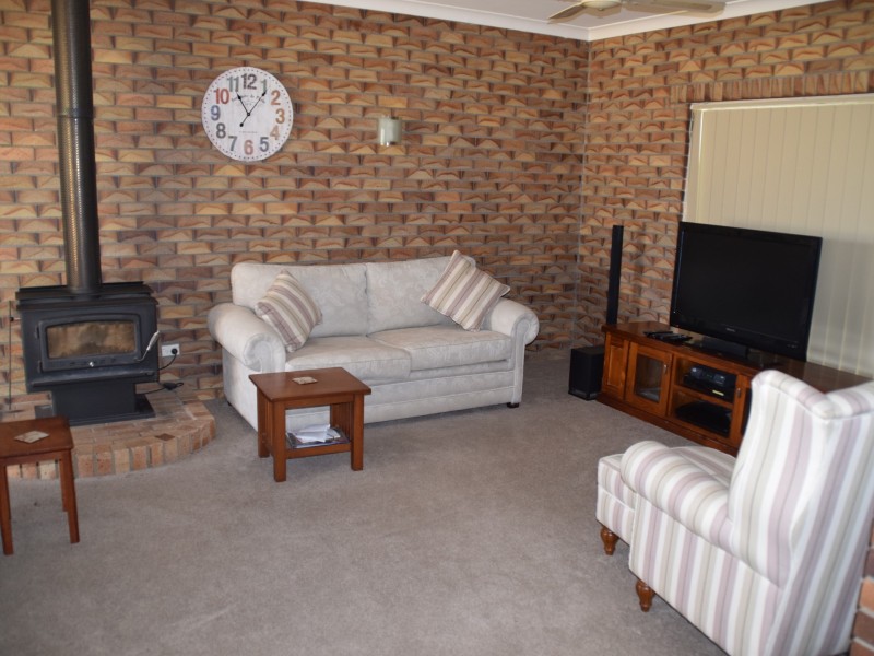 12 Rowland Street, Warwick QLD 4370