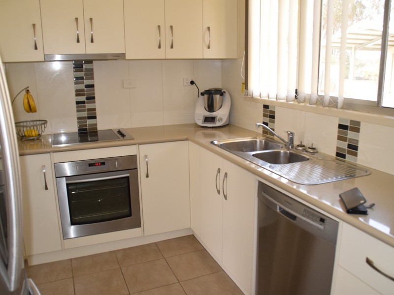 12 Rowland Street, Warwick QLD 4370