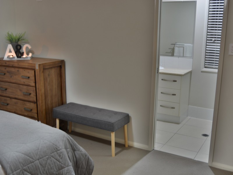 5 Ridgeview Road, Warwick QLD 4370