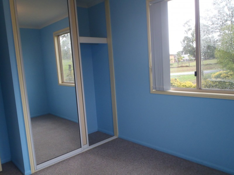 18 Poinsettia Street, Killarney QLD 4373