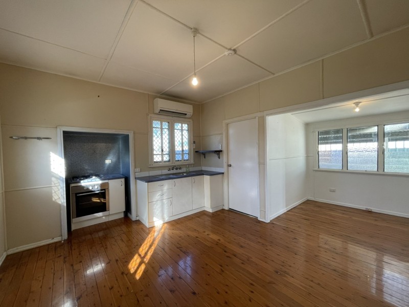 44a Stewart Avenue, Warwick QLD 4370