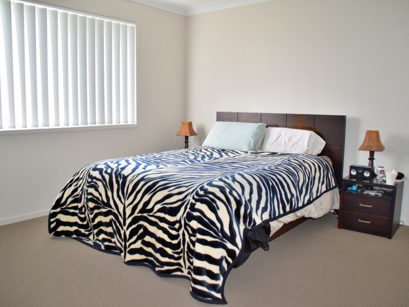 32 Capital Drive, Rosenthal Heights QLD 4370