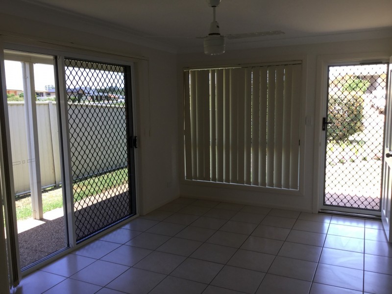 2/5 Hans Borgar Court, Warwick QLD 4370