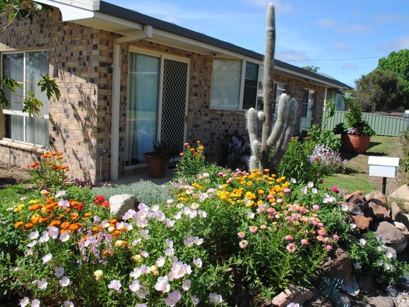 28 A Wilga Avenue, Warwick QLD 4370