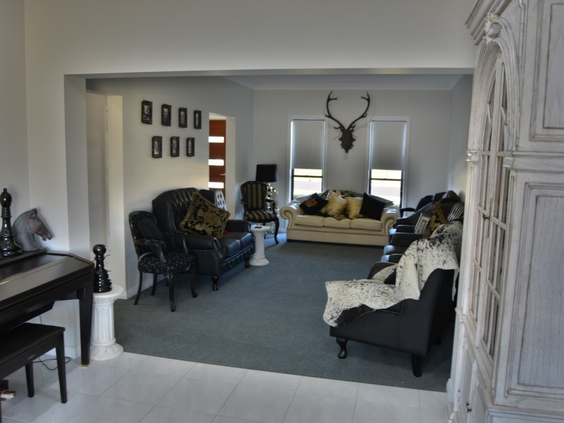 13 Himyar Drive, Warwick QLD 4370