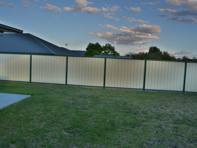 13 Himyar Drive, Warwick QLD 4370