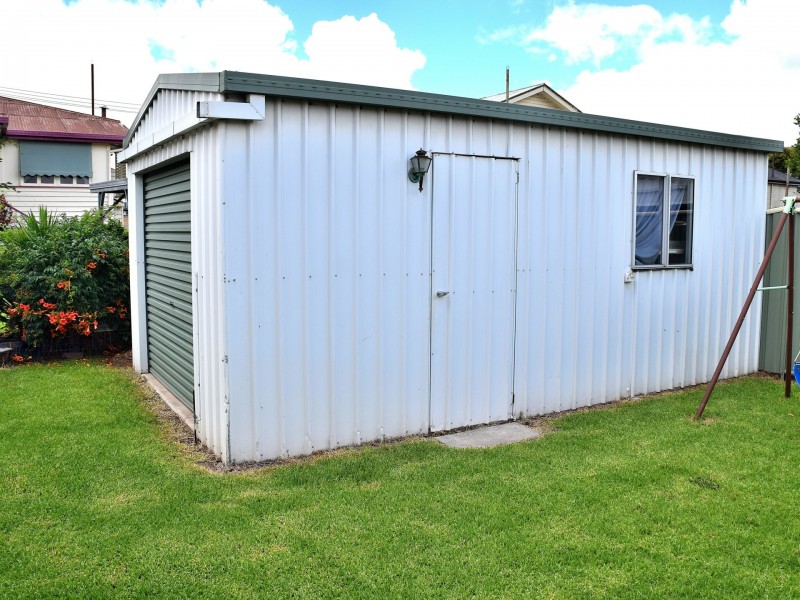 11 Lyons Street, Warwick QLD 4370