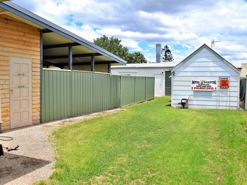 11 Lyons Street, Warwick QLD 4370