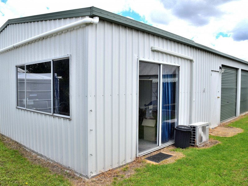 11 Lyons Street, Warwick QLD 4370