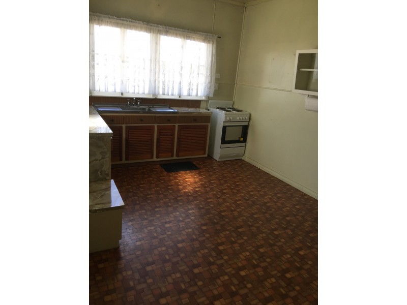 63 Myall Avenue, Warwick QLD 4370