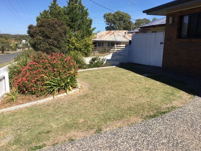 1B Sturt Street, Warwick QLD 4370