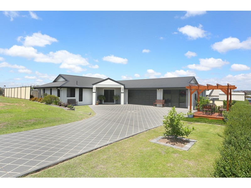 7 Tea Tree Rise, Warwick QLD 4370