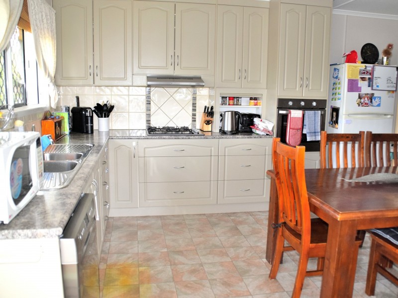 20 Evans Crescent, Warwick QLD 4370