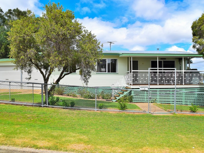 20 Evans Crescent, Warwick QLD 4370