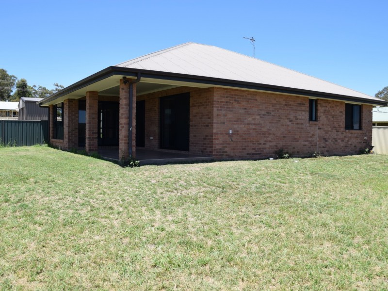 139A Ogilvie Road, Warwick QLD 4370