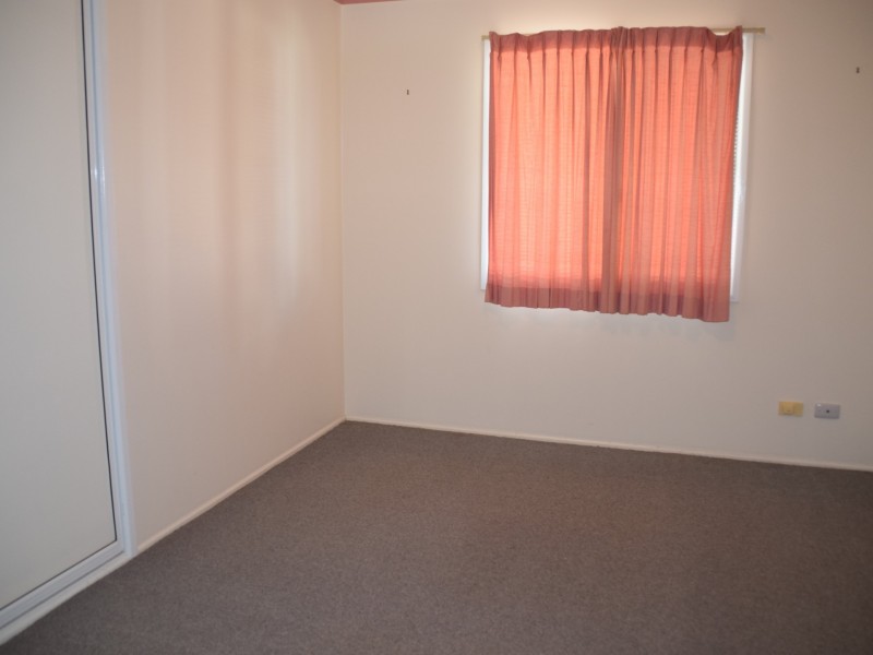 1/4 Reyburn Street, Warwick QLD 4370