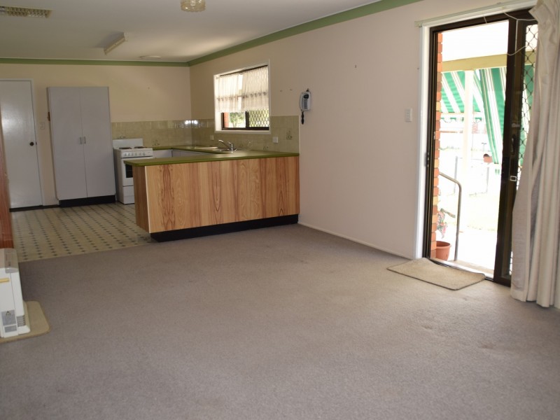 1/4 Reyburn Street, Warwick QLD 4370