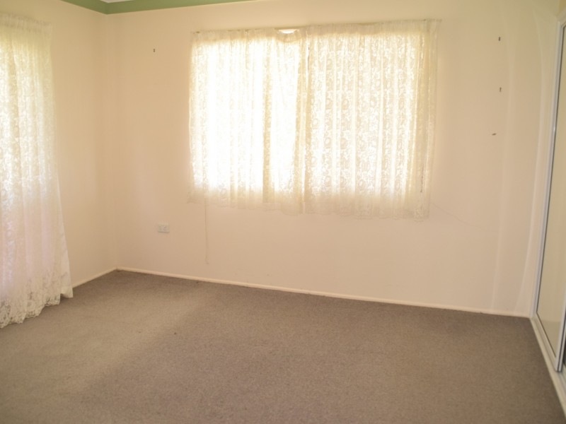 1/4 Reyburn Street, Warwick QLD 4370