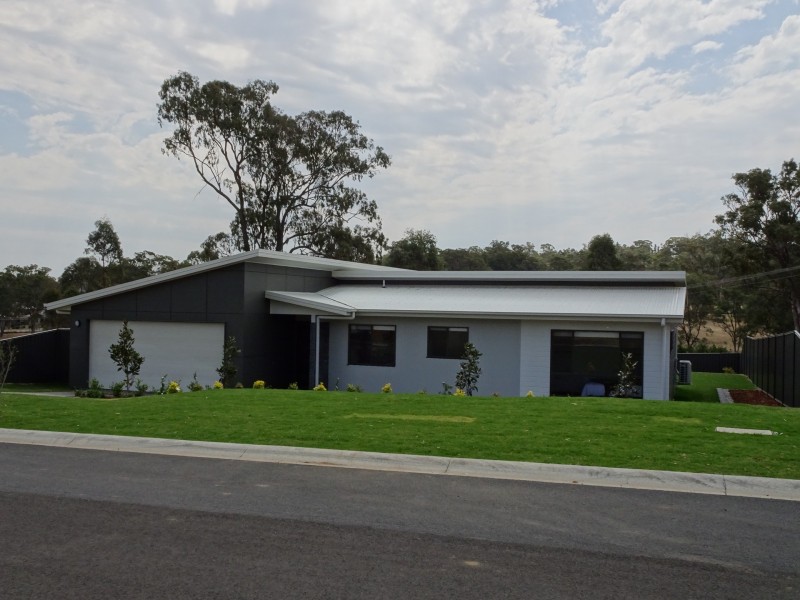 13 Natasha Drive, Warwick QLD 4370