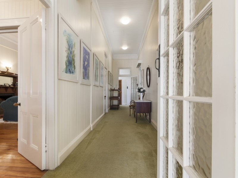 34 Locke Street, Warwick QLD 4370
