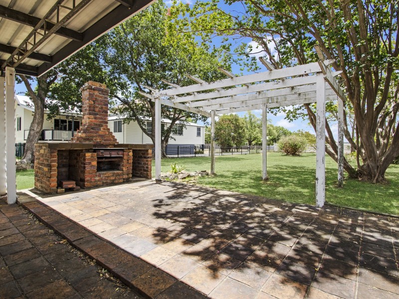 34 Locke Street, Warwick QLD 4370