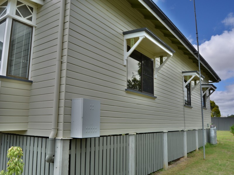 94 Victoria Street, Warwick QLD 4370