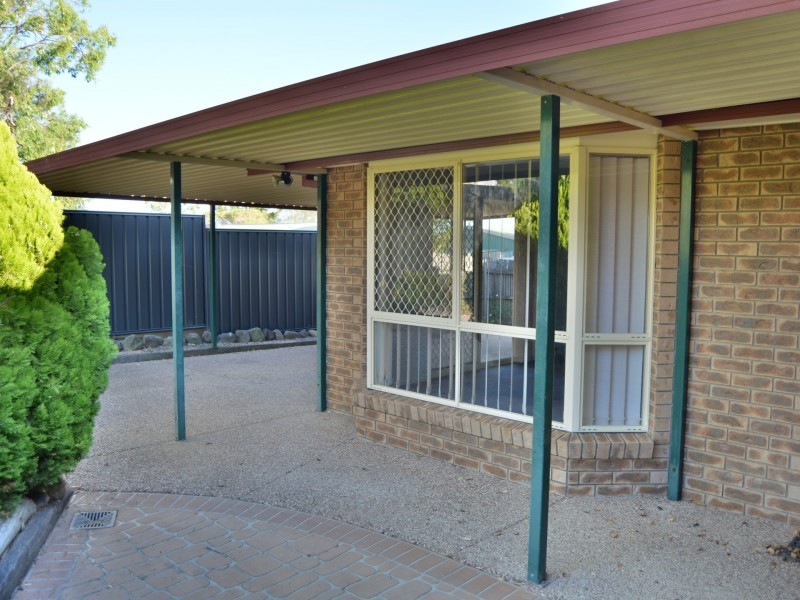 17 Walker Street, Warwick QLD 4370