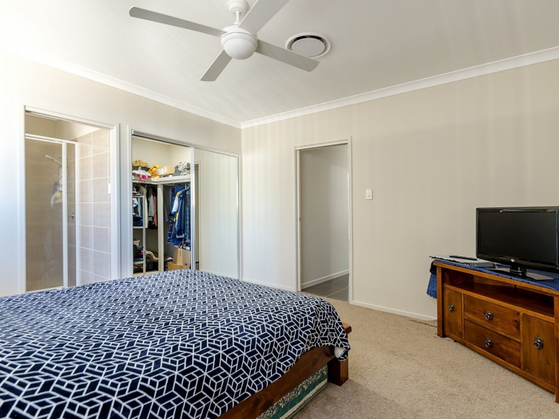 19 Lakeview Avenue, Warwick QLD 4370