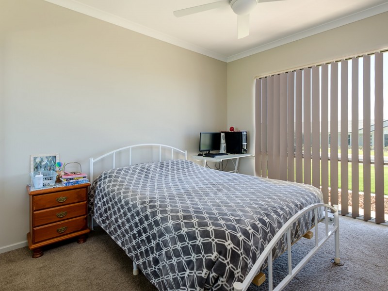 19 Lakeview Avenue, Warwick QLD 4370