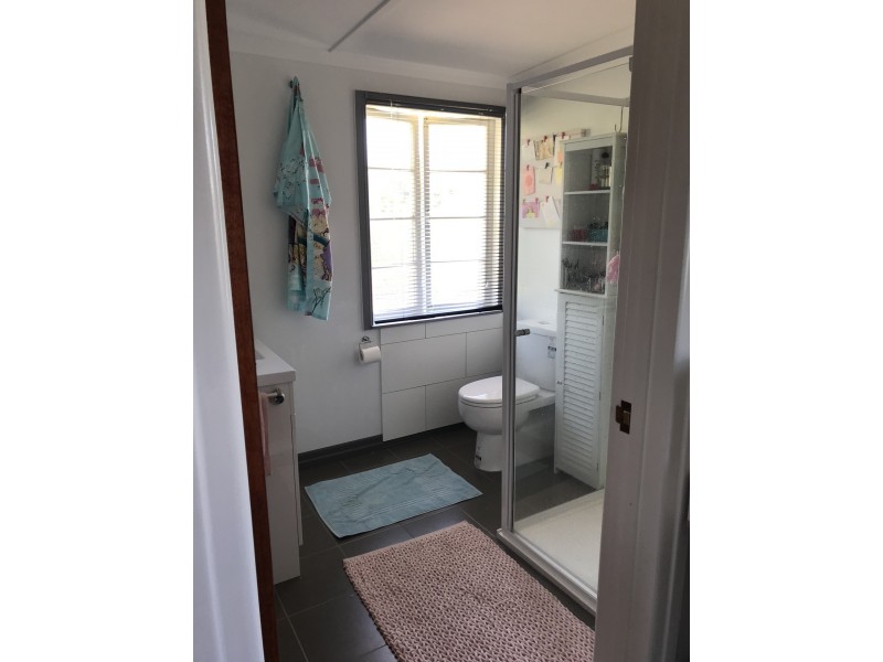 33 Everest Road, Warwick QLD 4370