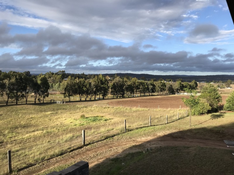 33 Everest Road, Warwick QLD 4370