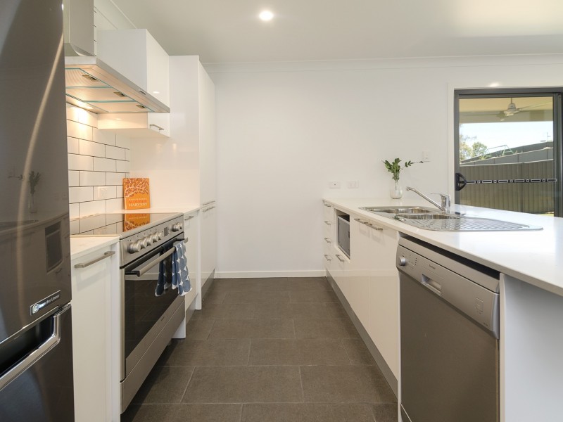 28 Pera Crescent, Warwick QLD 4370