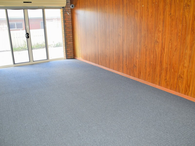 2/11 Barth Street, Warwick QLD 4370