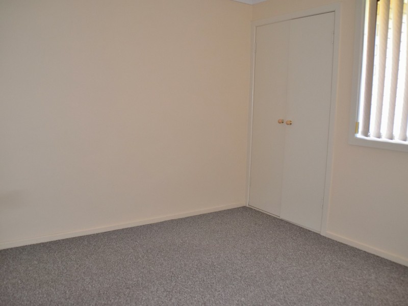 2/11 Barth Street, Warwick QLD 4370