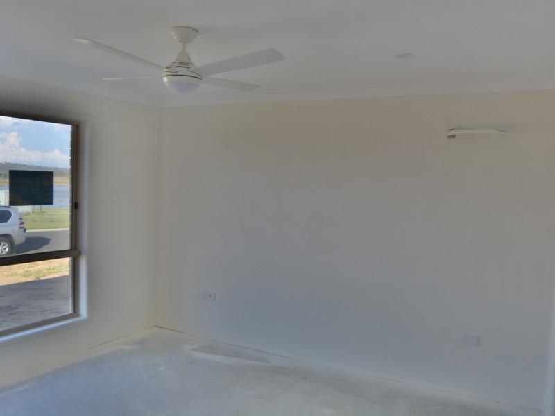 25 Lakeview Avenue, Warwick QLD 4370