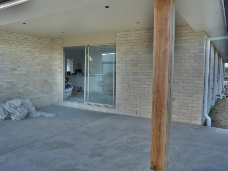 25 Lakeview Avenue, Warwick QLD 4370