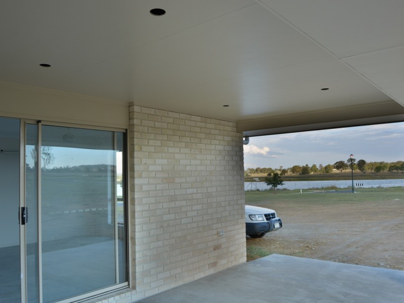 25 Lakeview Avenue, Warwick QLD 4370