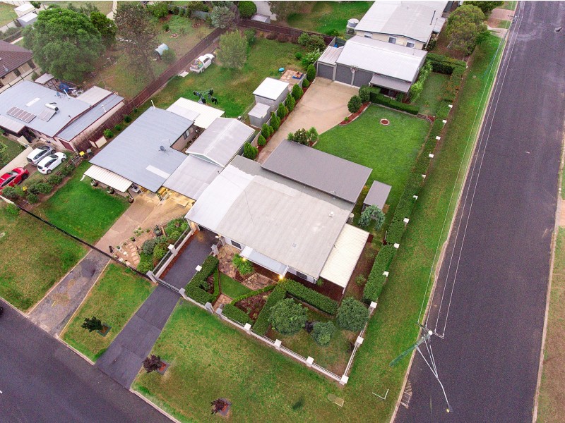 44 Baguley Street, Warwick QLD 4370