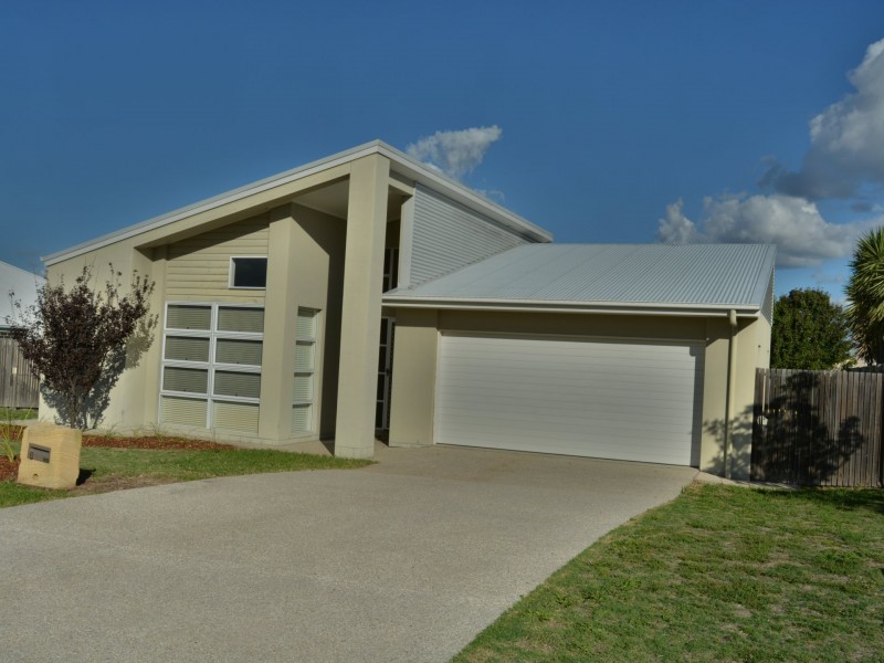 11 Floribunda Avenue, Warwick QLD 4370