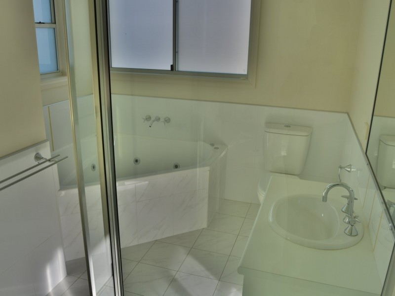 11 Floribunda Avenue, Warwick QLD 4370