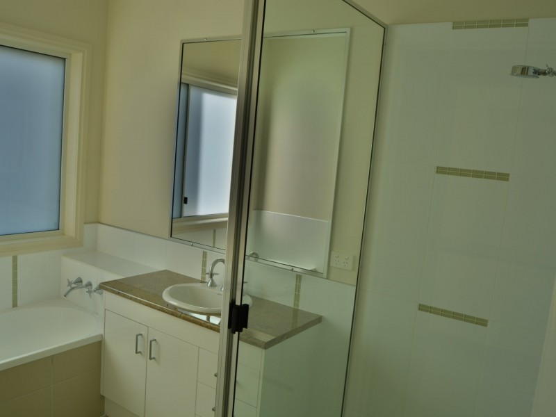 11 Floribunda Avenue, Warwick QLD 4370