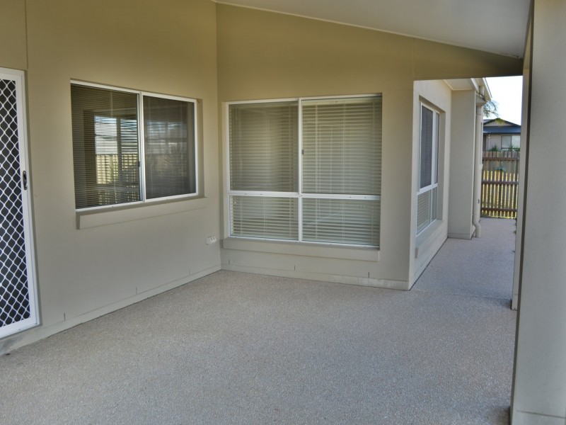 11 Floribunda Avenue, Warwick QLD 4370